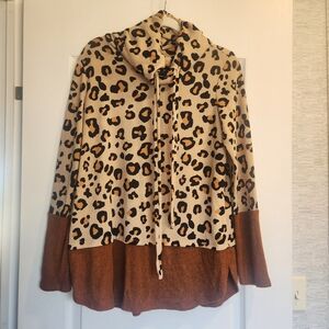 Blue Buttercup Leopard Print Long Sleeve Top with Brown Accents Size S Euc